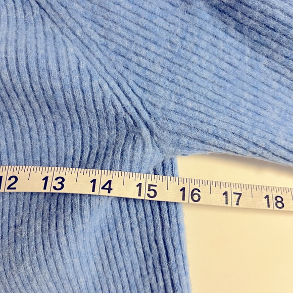 State Cashmere 100% Cashmere baby blue ribbed sweater sz Small - Picture 3 of 6